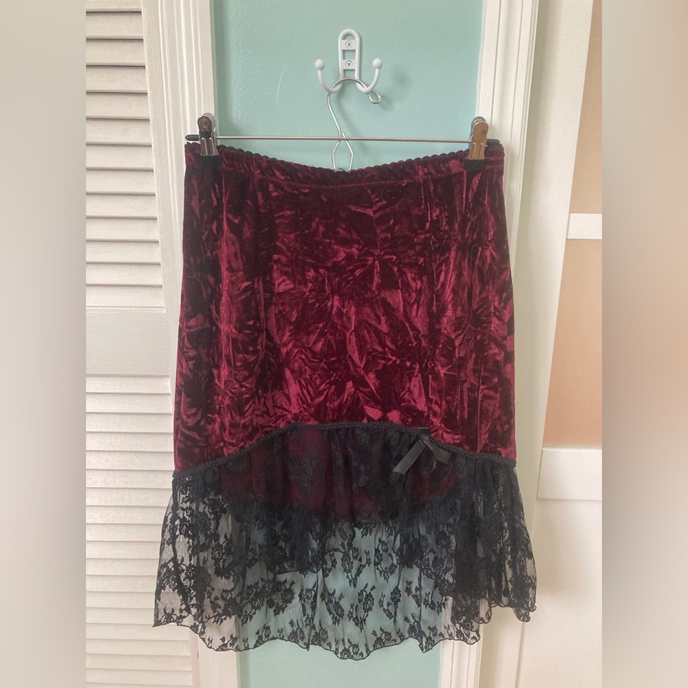 Burgundy Crushed Velvet Lacy Skirt (new w/ tags)